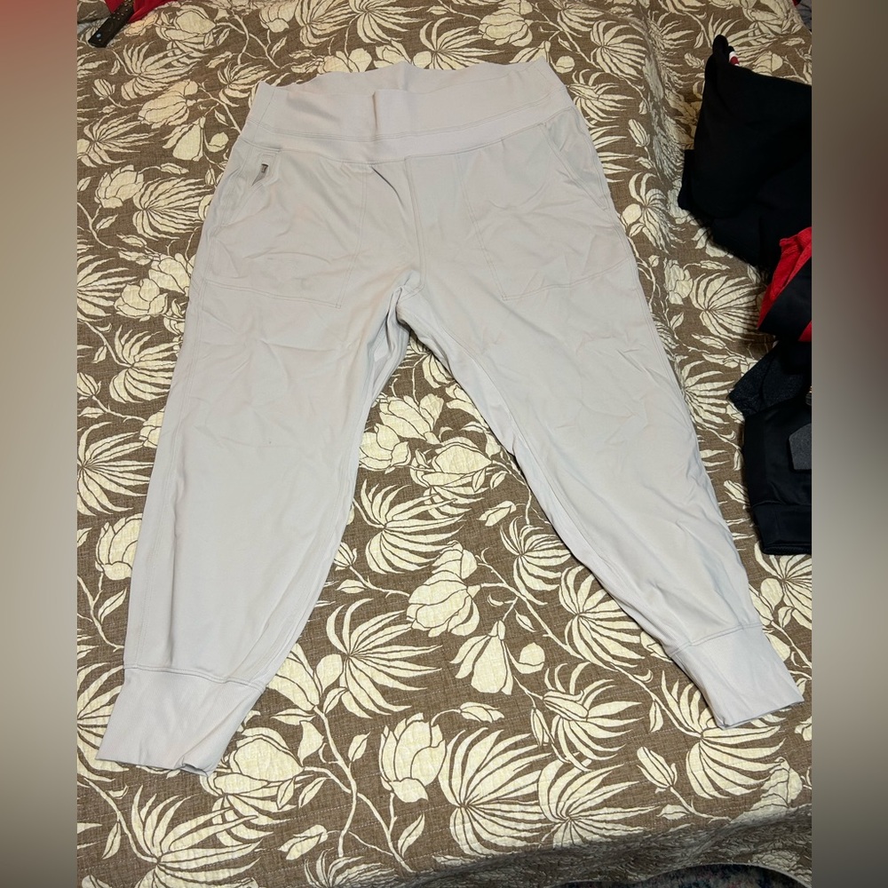 Athleta Cream Joggers
